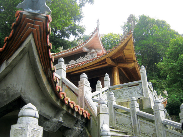 2 dltd Tam Đảo, thị trấn xanh trong mây mù