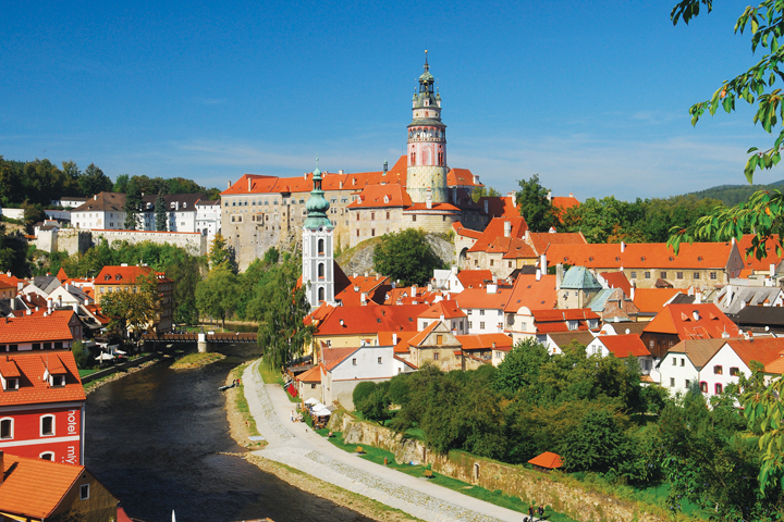DN627_DDDT021015_Czech