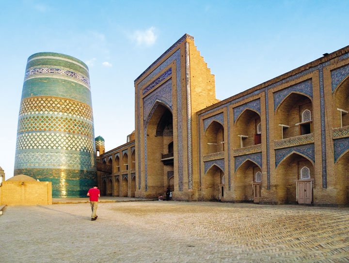 Ốc đảo Khiva - Báu vật trên con đường tơ lụa